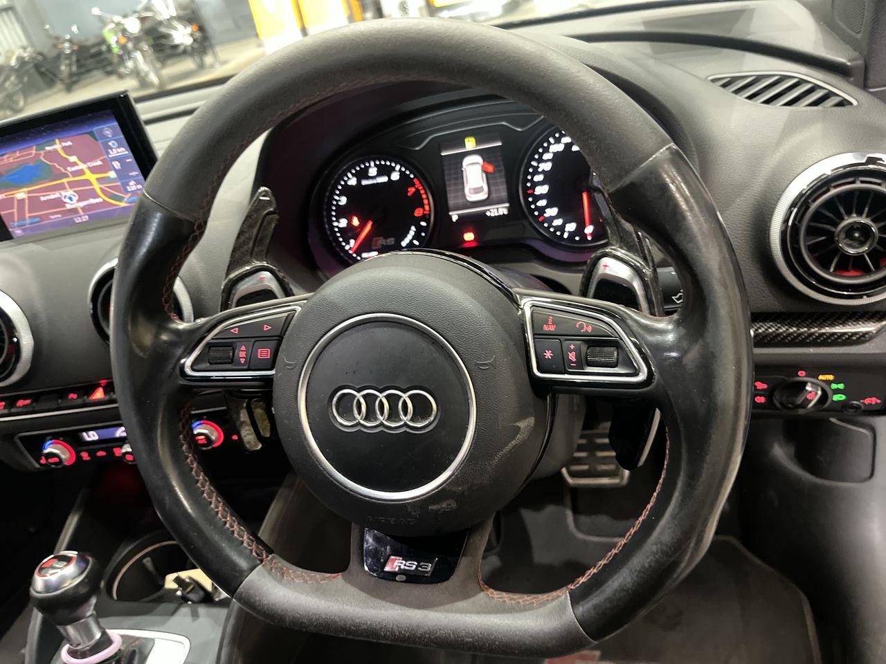 Vehicle photo