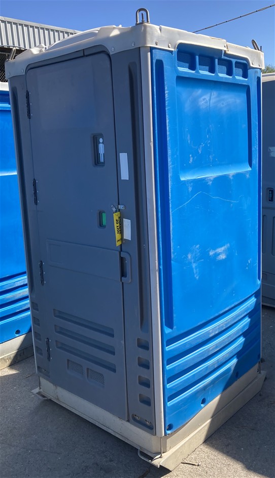 Portable Toilet - Fresh Water Flush - Wingfield