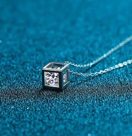 GRA Moissanite white Brilliant Cut 925 Sterling Silver Pendant-Bonus Gift