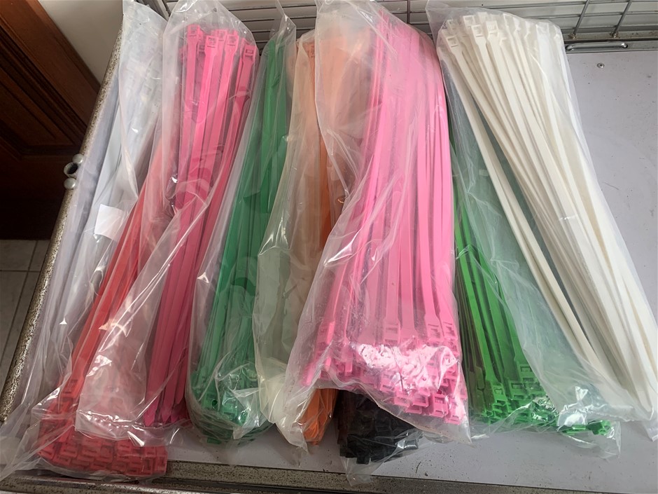 New in Packaging Nylon Cable Ties, 10mm x 400mm - Qty 9 Packets