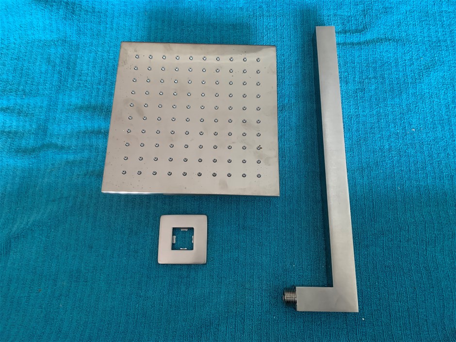 New in Box Ravenna Shower Head with Arm, DRB, Brush Nickel Finish - Qty 1