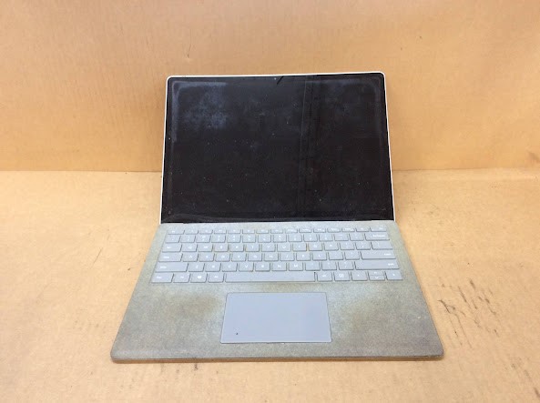 Microsoft Surface 1769 Laptop i5-7200U 4GBRAM/128GB