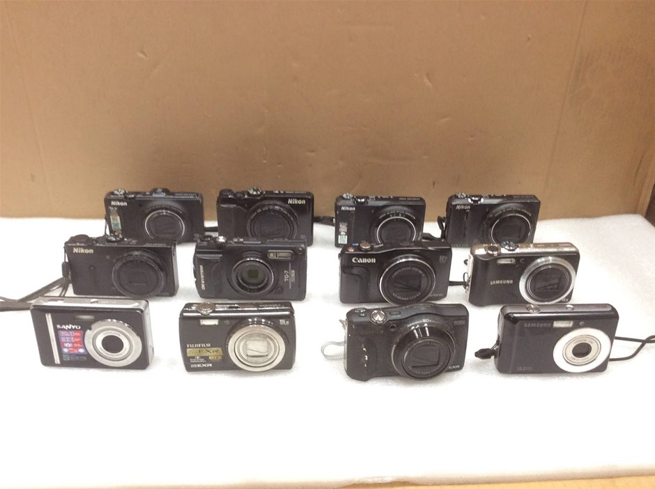 Mixed Digital Compact Cameras (Nikon, Canon, Fujifilm, Samsung) (Lot of 12)