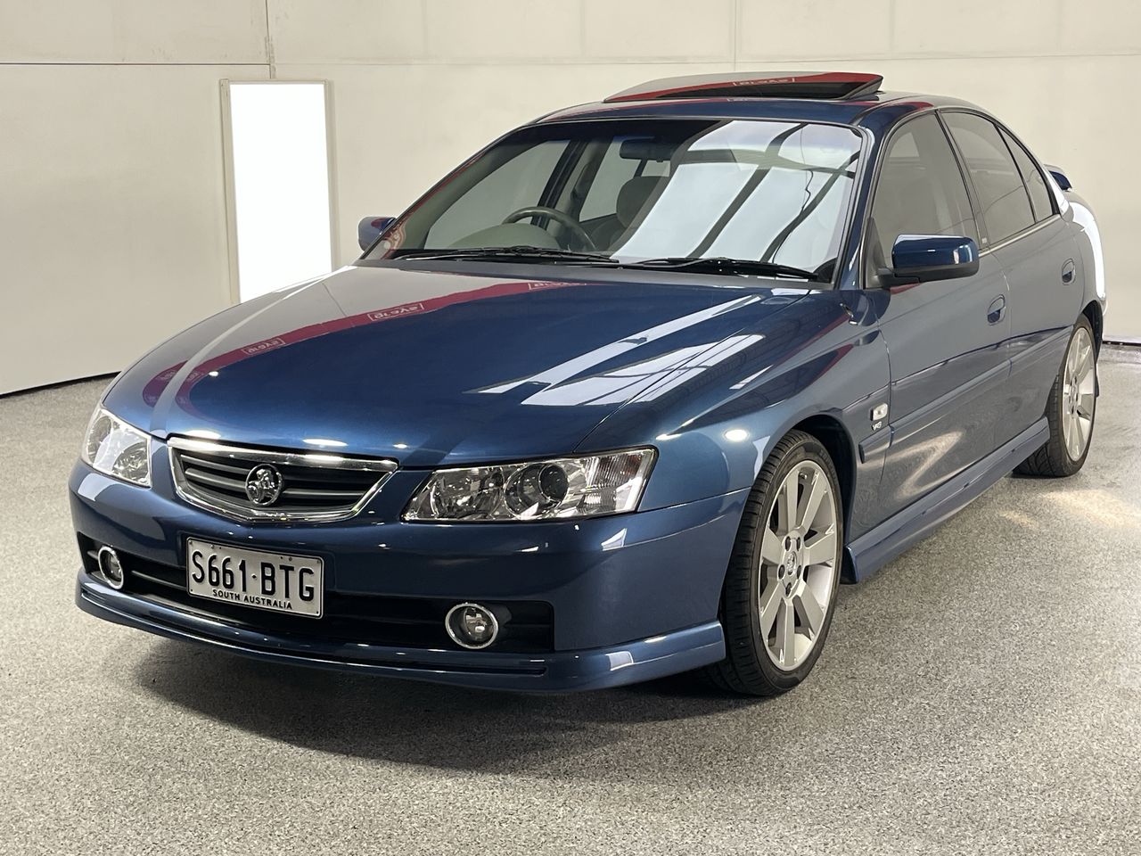 2003 Holden Berlina VY V8 HBD Automatic Sedan