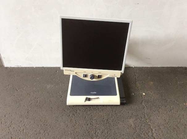 Enhanced Vision MRVE19C Desktop Video Magnifier