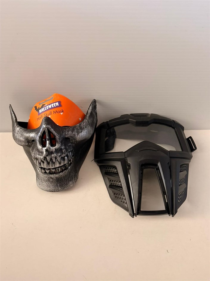 2x Masks