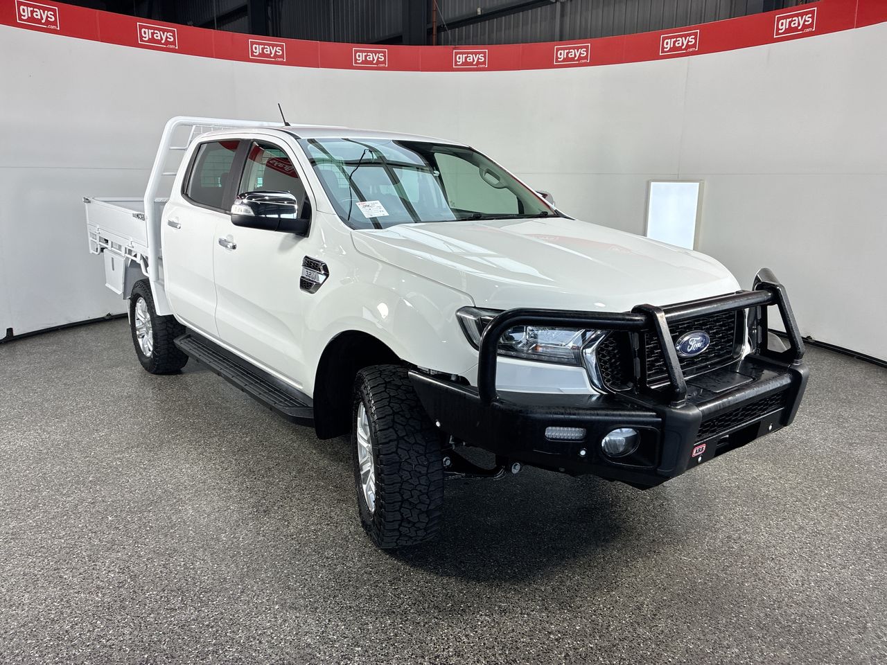 Vehicle photo