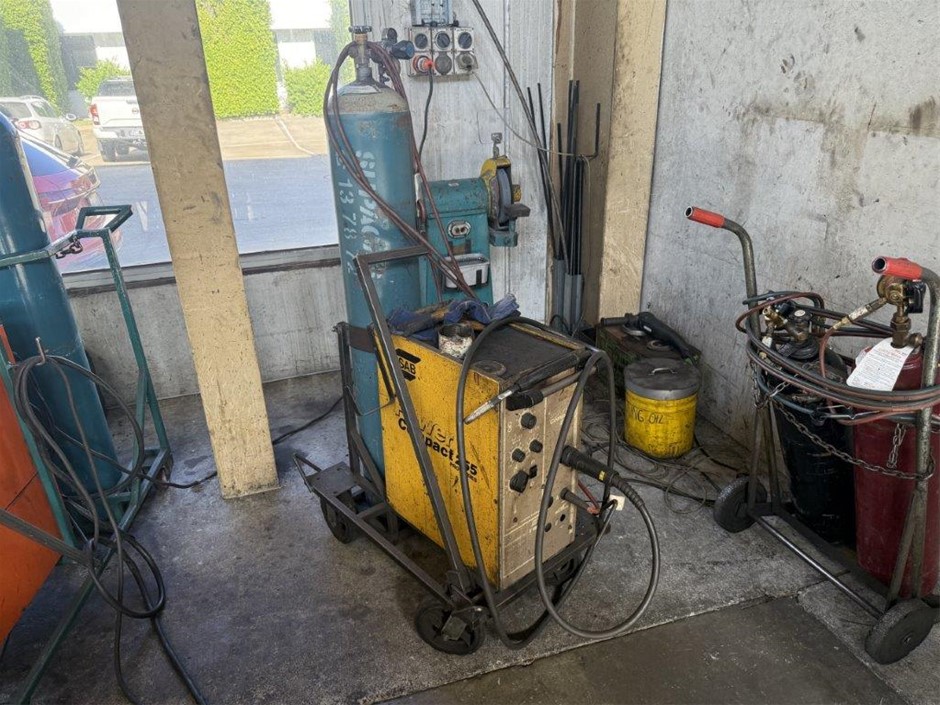 ESAB Compact 255 MIG Welder