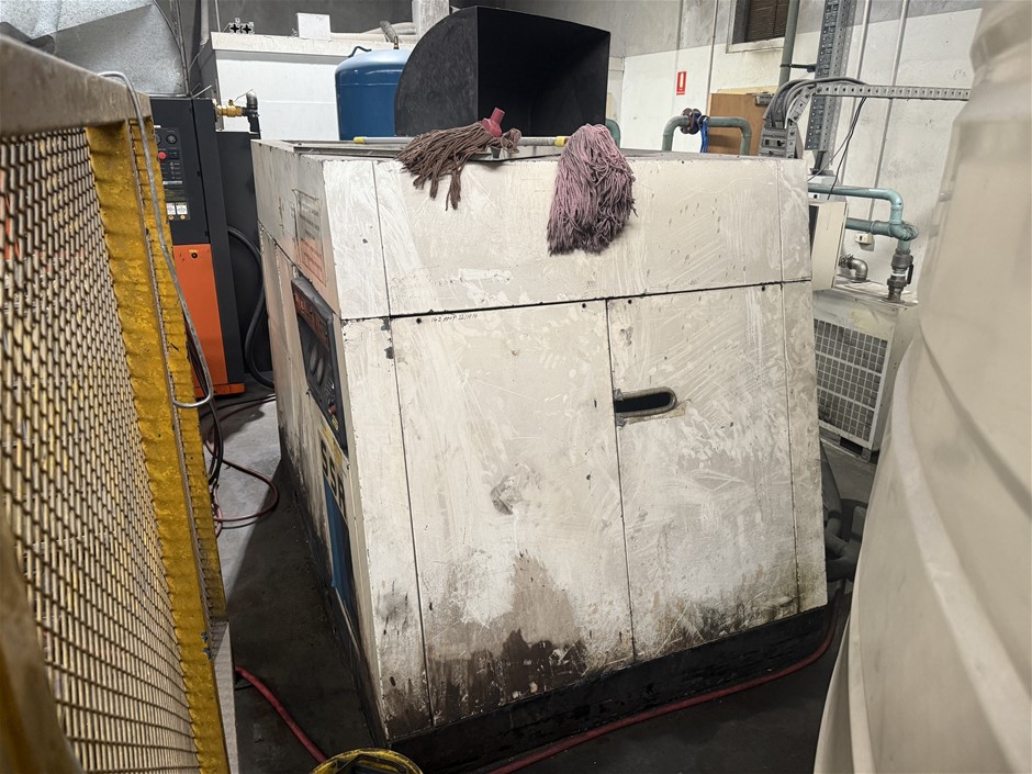 Ingersoll-Rand SSR-2000 Air Compressor - Non Operational