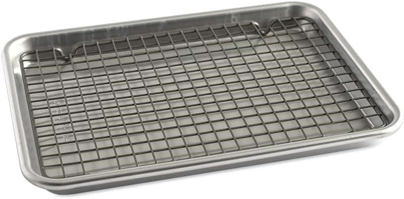 NORDICWARE Naturals® Quarter Sheet with Oven-Safe Nonstick Grid, 32.7 x 24.