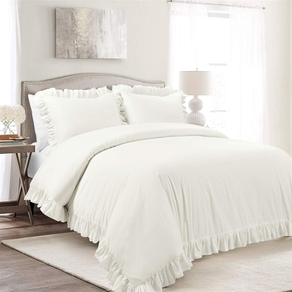 LUSH DECOR Reyna Soft Knitted Ruffle Blanket/Coverlet, King, White. NB: Not