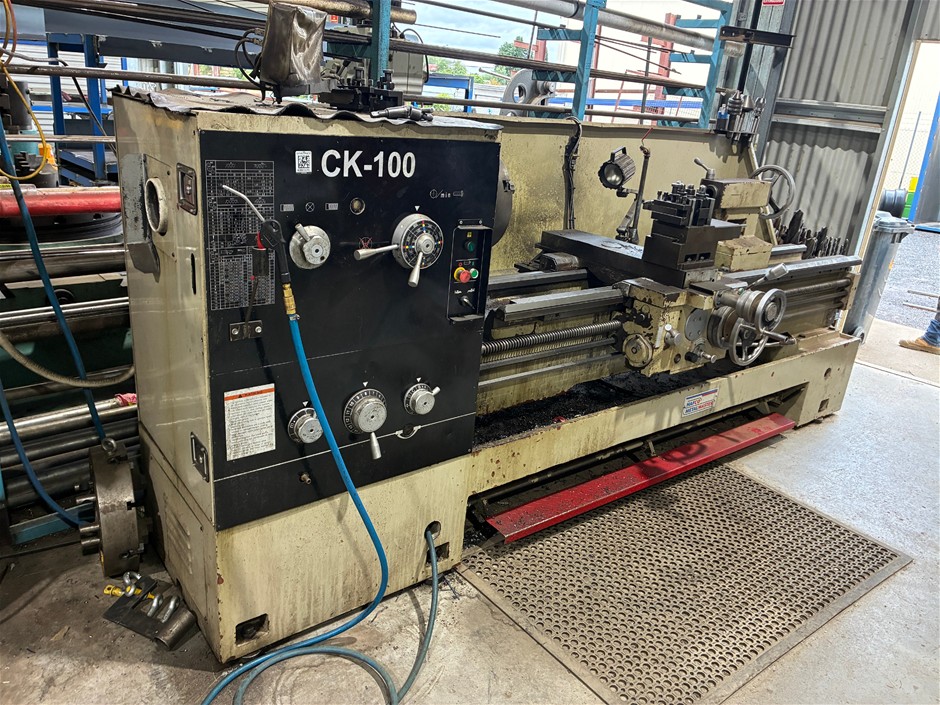 <B>2008 HAFCO CK-1000 Gap Bed Lathe</B>