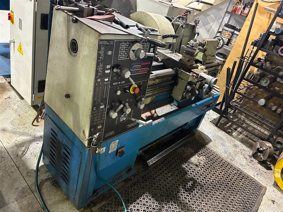 <B>2017 HAFCO CL-38A Gap Bed Lathe</B>
