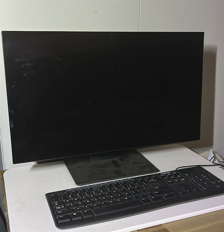 DELL Monitor & Logitech Keyboard