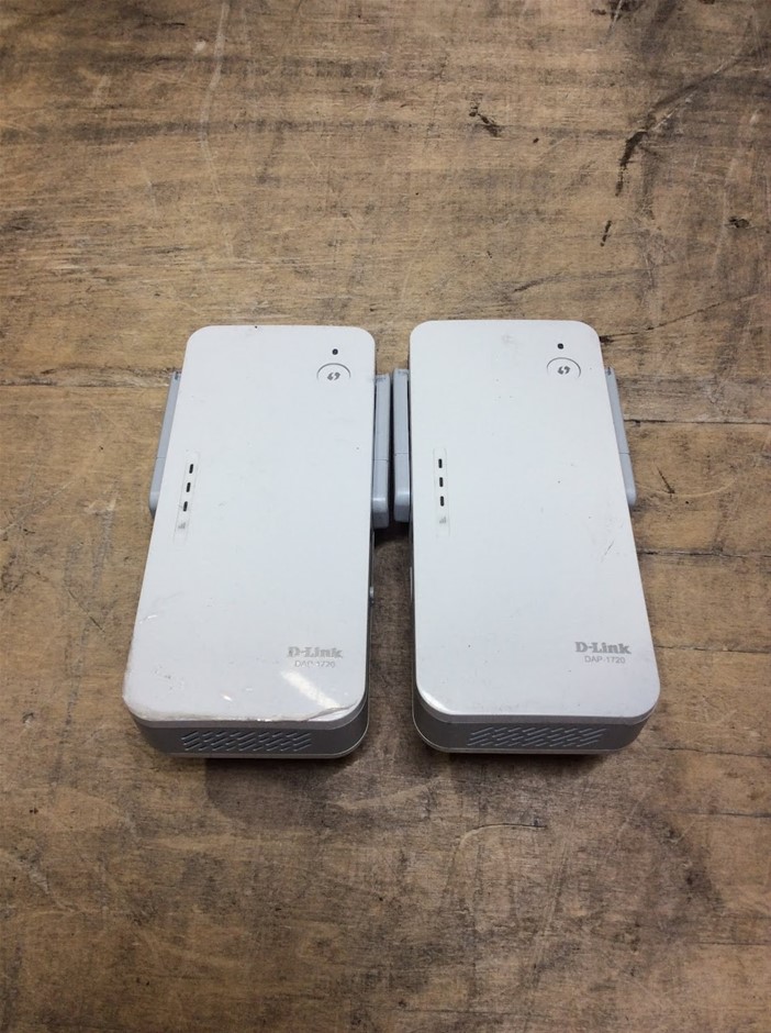 D-Link DAP-1720 WiFi Range Extenders (Lot of 2)