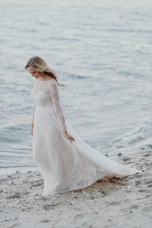 Bridal Dress, F – French By Wendy Makin