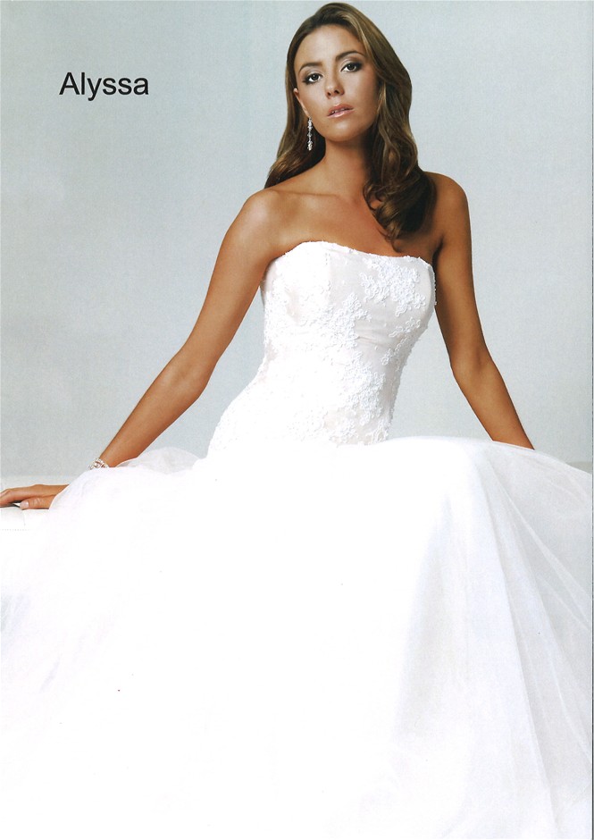 Bridal Dress, F – French By Wendy Makin