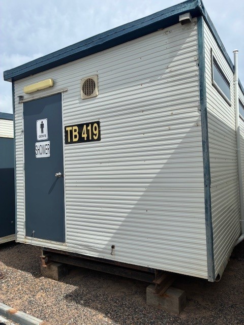 Portable Shower Block - 4.8m x 3.0m - Gladstone