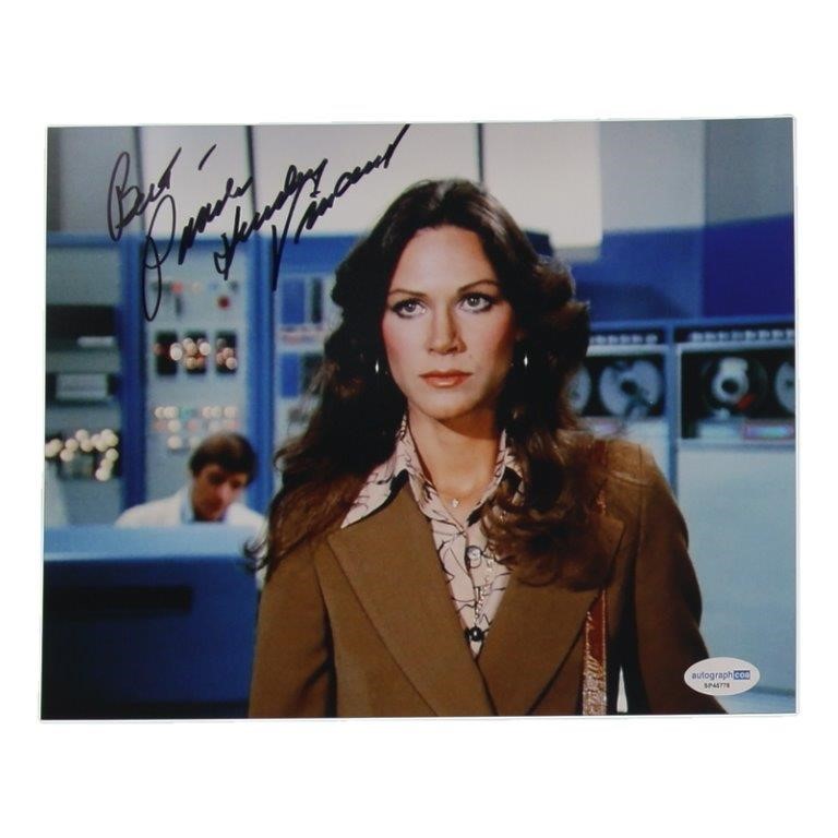 THE 6 MILLION $ MAN SIGNED BY PAMELA HENSLEY