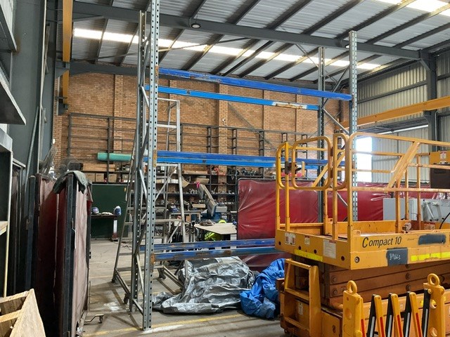 <p>1 Bay Of Pallet Racking</p>