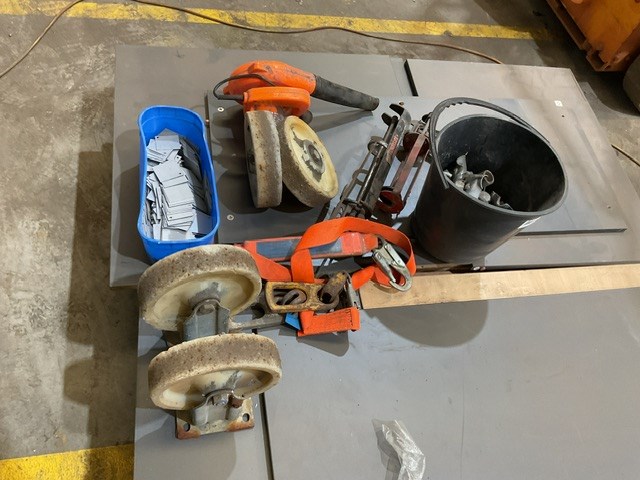 <p>Assorted Caulking Guns, Castors, Clamps, Blower, Tags</p>