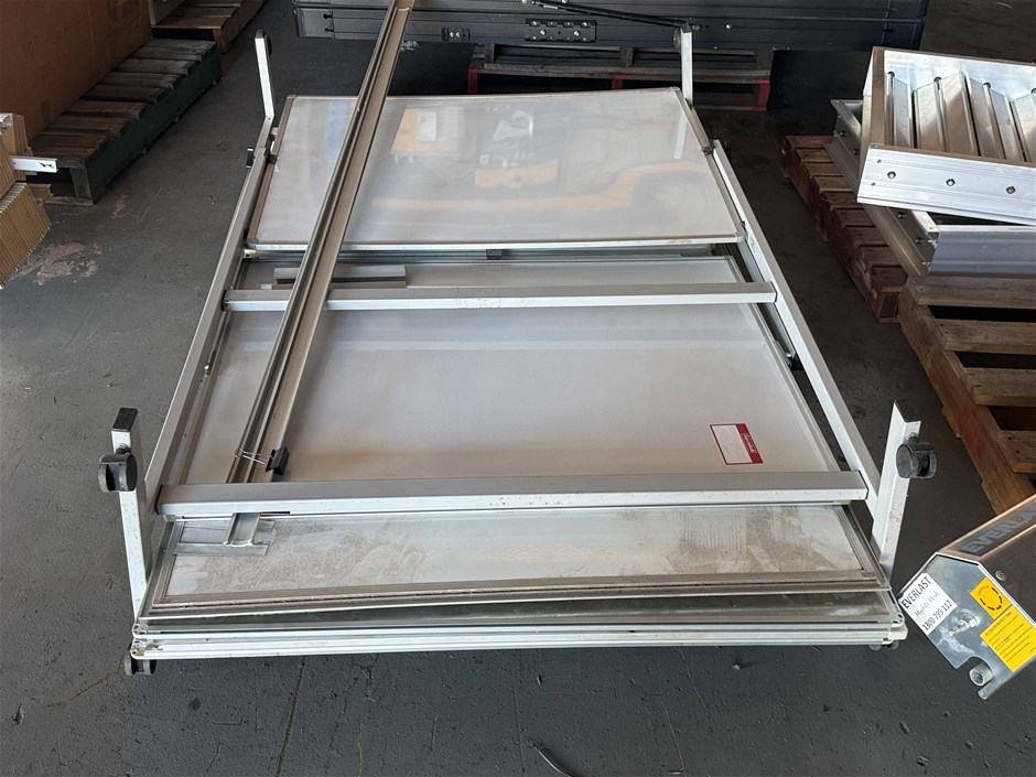 <p>Various Whiteboards</p>