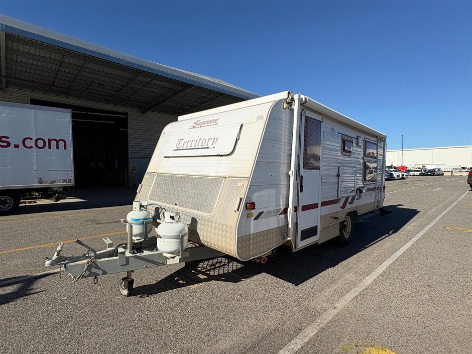 2005 Supreme Territory Caravan