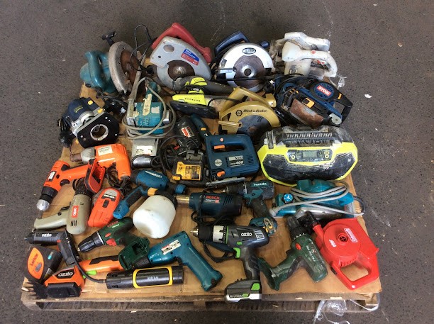Bosch/Ryobi/Ozito Mixed Brand and Model Electric Drill/Power Tools