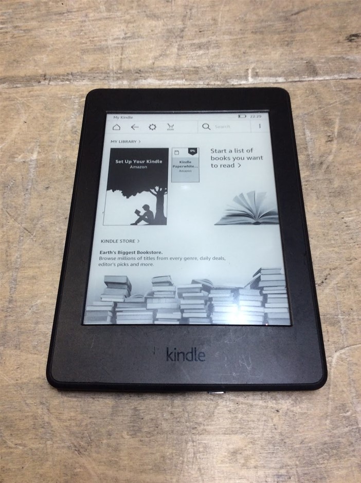 Amazon Kindle Paperwhite (Model DP75SDI) WiFi E-Reader