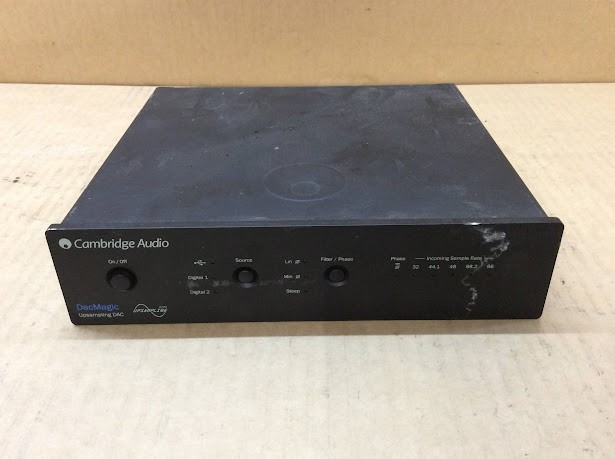 Cambridge Audio DacMagic Upsampling Digital to Analogue Converter