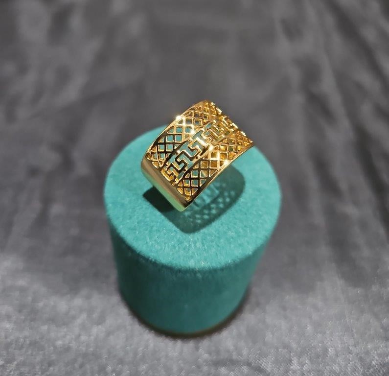 22K/Italy Yellow Gold Filled Ring(stamped 22K/Italy)Warranty Quality-Bonus