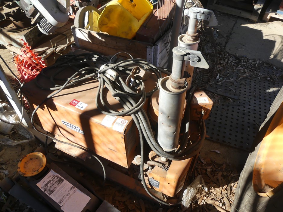<B>Lincoln Electric Petrol Powered ARC Welder</B>