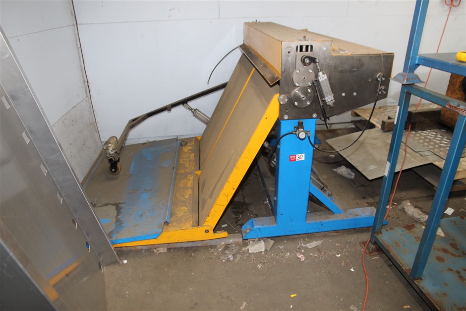 SWI Engineering Sheet Metal Coil Roll Infeed Table Auction (0030 ...
