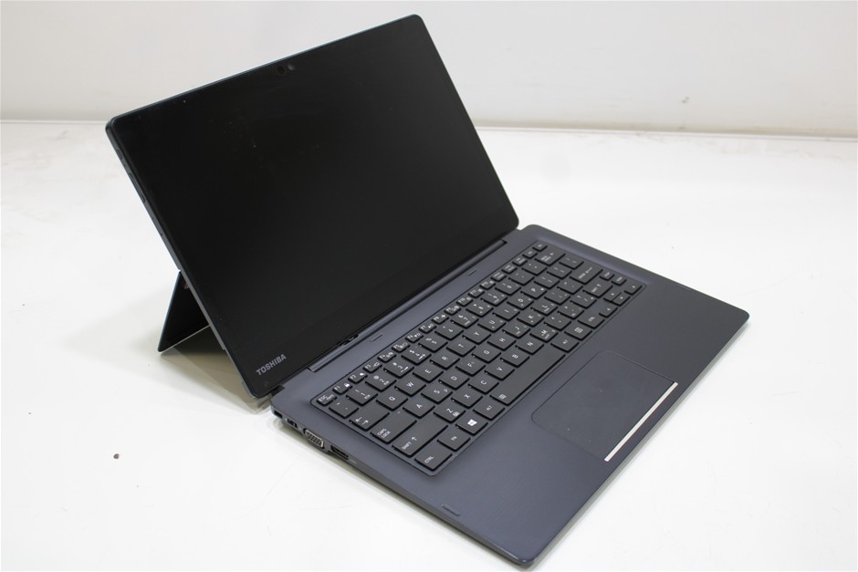 TOSHIBA PORTEGE X30T-E PT17CA-0DS002