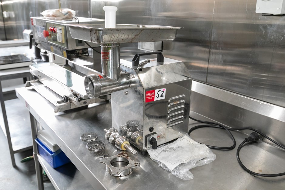 Viking PM-32 Mobile Heavy Duty Mincing Machine
