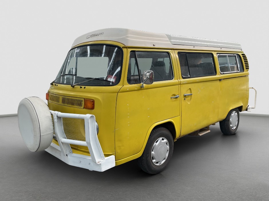 1976 Volkswagen Kombi Transporter manual van