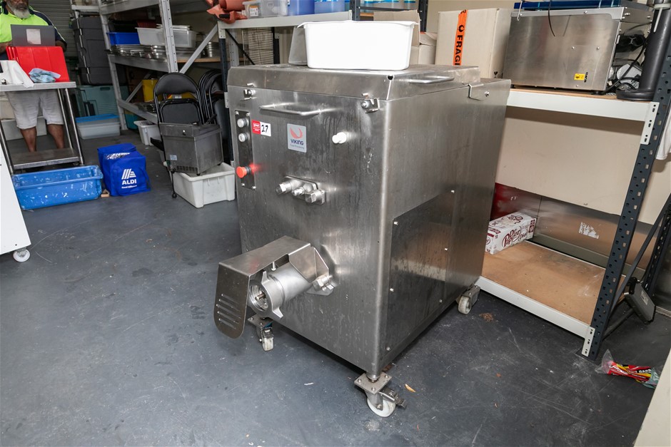 Viking PM-32 Mobile Heavy Duty Mincing Machine