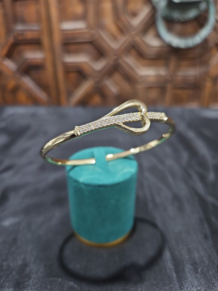 18K/Italy Gold Filled Bangle -(18K/Italy)-Warranty Quality-Bonus Gift