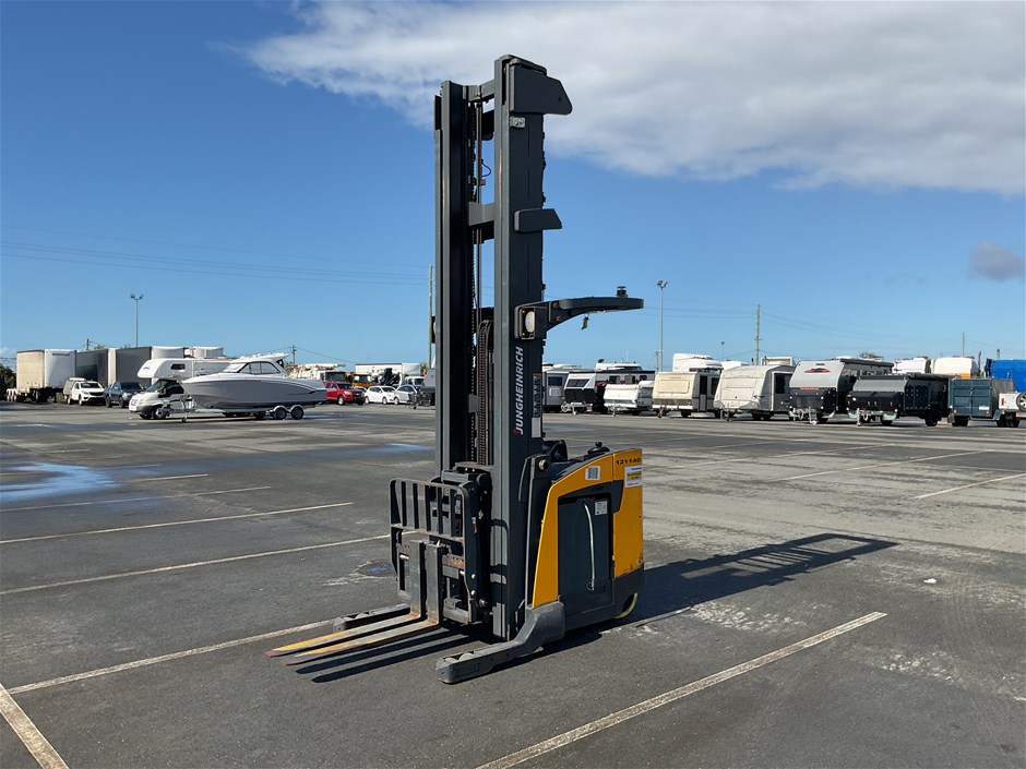 <p>Jungheinrich  ETR33D Reach Forklift</p>