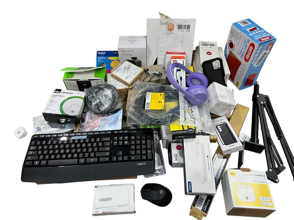 Assorted Electronics & Accessories. NB: Products Are Untested/Condition Unk