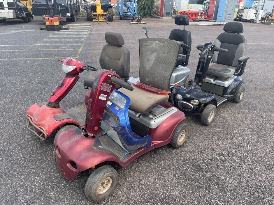 4 x Mobility Scooters (Parts only))