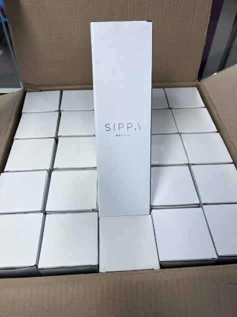 Brand New Sippa Bottles - White RRP Per bottle: $59.96