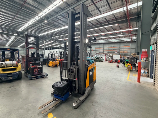 Jungheinrich ETR335D Electric High Reach Forklift