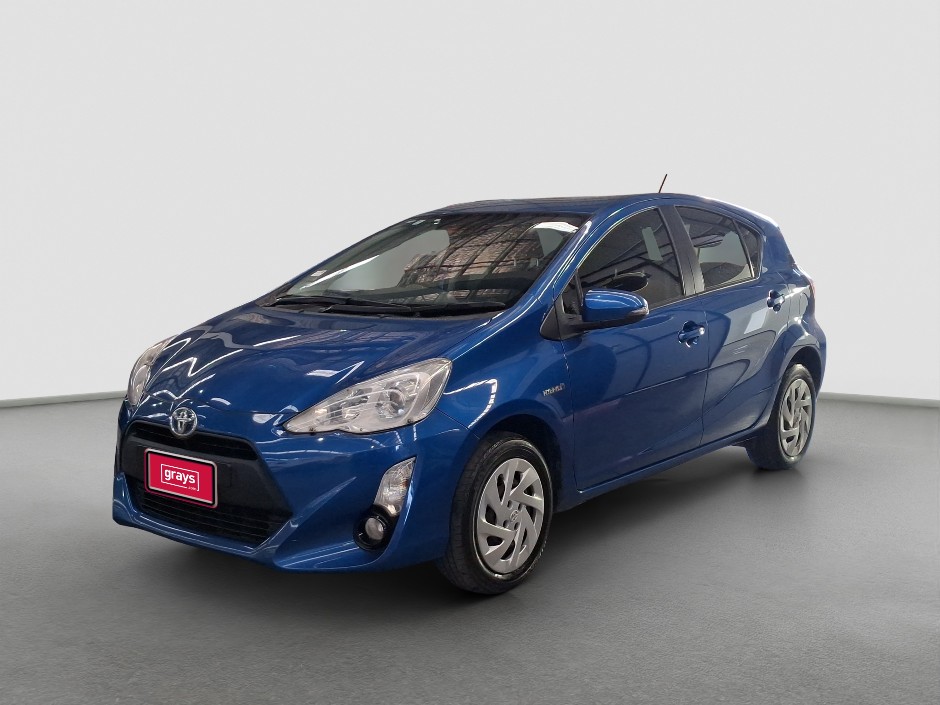 2016 Toyota Prius C Hybrid-Petrol