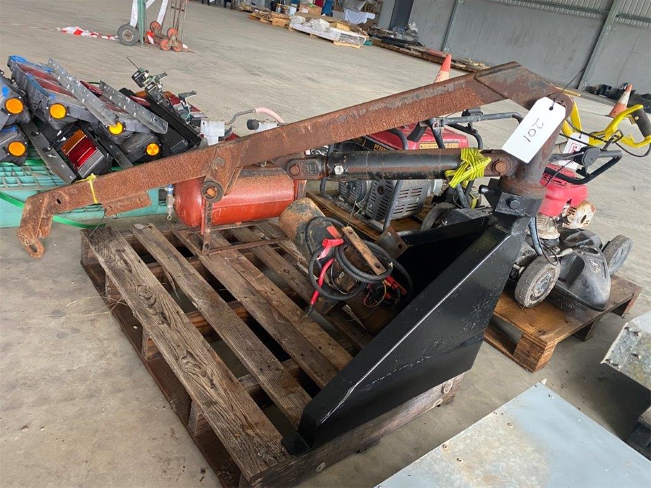 Hydraulic Truck Crane & Compressor