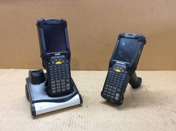Motorola MC9190 Mobile Computer & CRD9000-1000 Cradle Charger(Lot of 2)