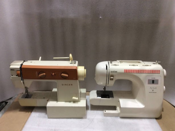 Brother My Star 15&Singer vintage Sewing Machine (Lot of 2)