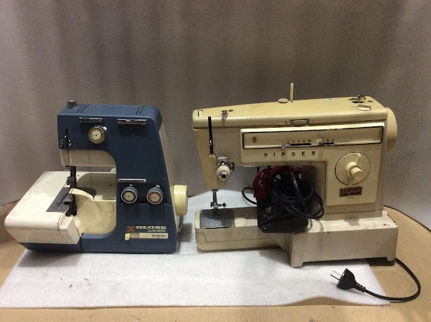 Globe Lock M-23A&Singer Stylist 522 Sewing Machine (Lot of 2)