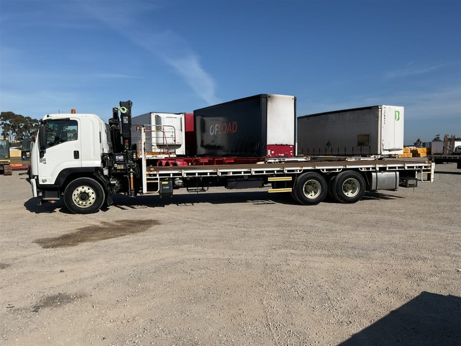2013 Isuzu FVY 1400 6 x 4 Crane Tray Truck