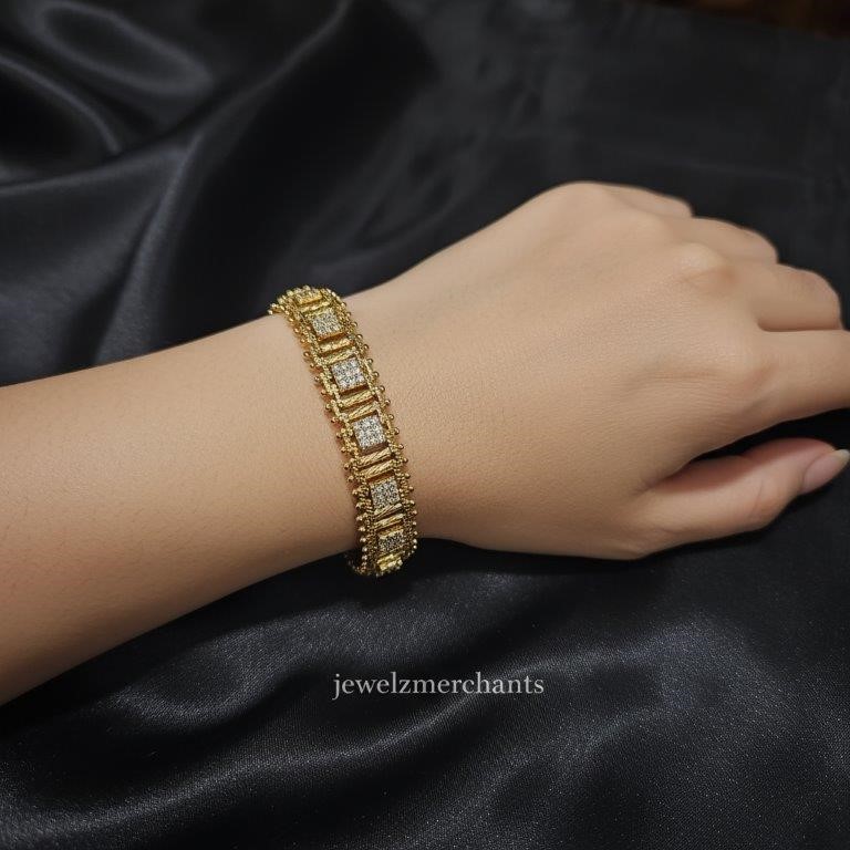 18K/Italy  Gold Filled Bracelet -(Stamped 18K/Italy)-Warranty Quality-Gift